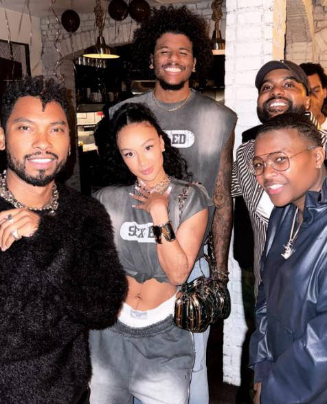 绿帽哥：利物浦冬窗卖萨拉赫&签塞梅尼奥，阿隆索替代斯洛特（绿帽哥称：利物浦冬窗或售萨拉赫并签下塞梅尼奥，阿隆索有望接替斯洛特）