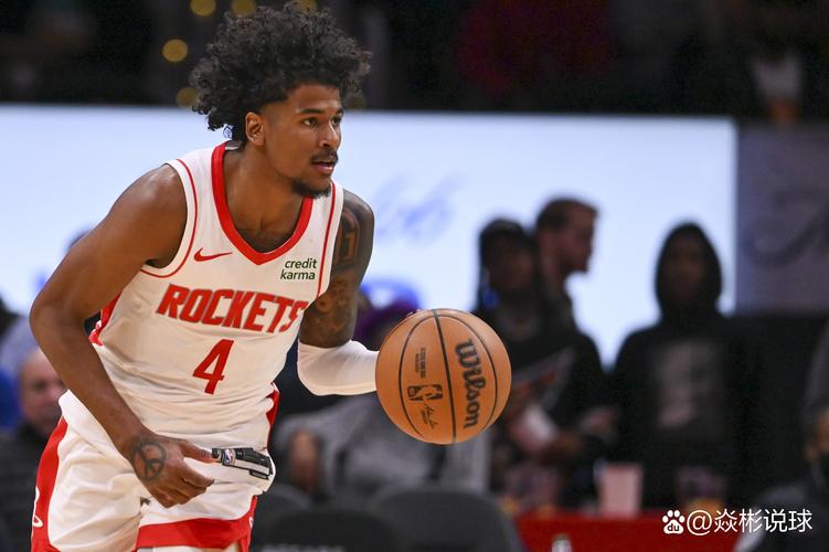 世体：安东尼脚踝遭遇轻微扭伤，但预计可对阵巴萨（世体：安东尼脚踝轻度扭伤，预计仍可出战巴萨）