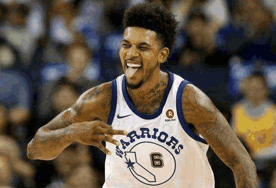 亨利：维尼修斯给了布拉德利喘息的空间，他施加的压力不够大（亨利：维尼修斯让布拉德利有了喘息机会，逼抢力度不足）