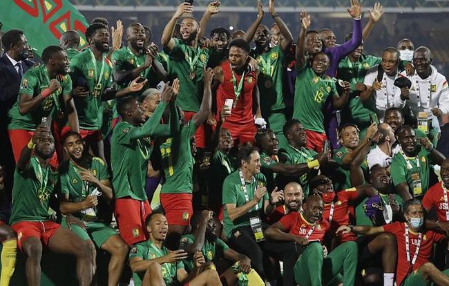 姆巴佩：400球？如果20年前我会觉得很棒；我还得再进400球（姆巴佩谈400球：放在二十年前很了不起，如今我还要再进400个）