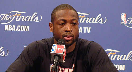 “我们知道我们可以依靠他”：坎特与法国队，永不落幕的故事（“有他就安心”：坎特与法国队的未完传奇）