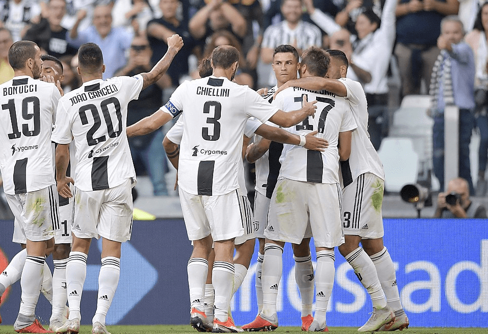 三金四银！厉害了同学！（豪揽三金四银，同学太给力！）