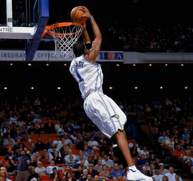 阿斯：切尔西与曼联已接触巴西U17国家队队长爱德华多（据阿斯报道，切尔西与曼联已与巴西U17队长爱德华多接洽）