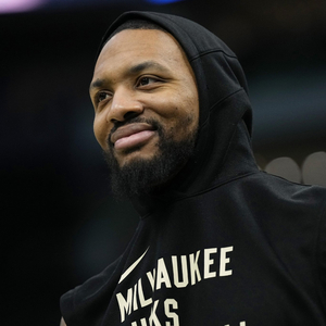 北青：邵佳一善学谦逊沟通强；有球员表态愿意主动争取归队（北青：邵佳一勤学谦和沟通力强；有球员称将主动争取回归）