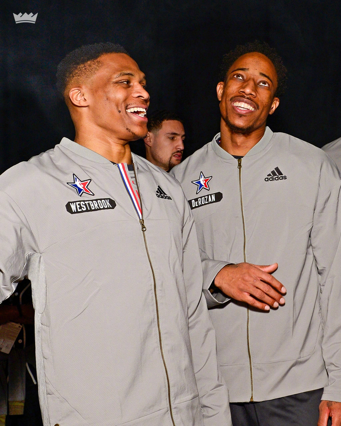 骑士以135比119大胜步行者，豪取赛季第13胜，稳居东部第六。（骑士135-119击退步行者，斩获赛季第13胜，继续稳居东部第六）